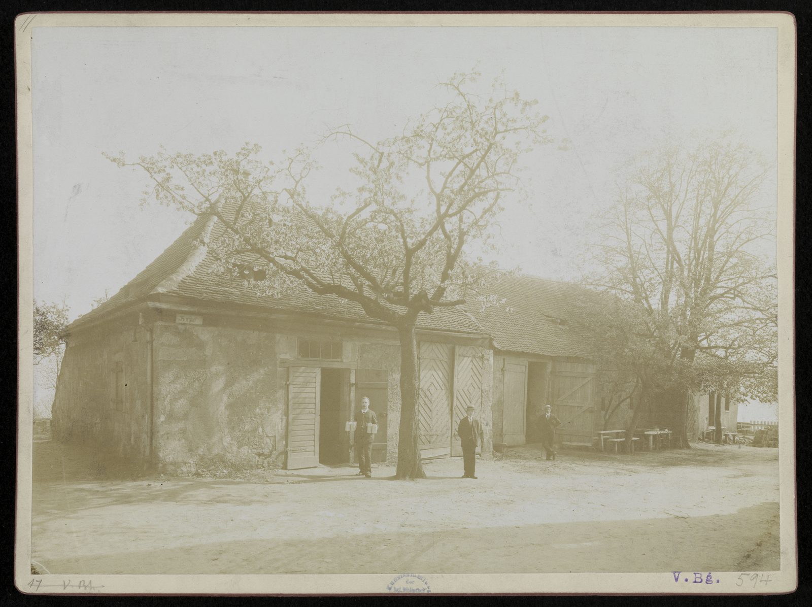 Wilhelm Kröner: Bamberg: Altenburg, Scheune. Fotografie 1901 (1. Aufnahme)